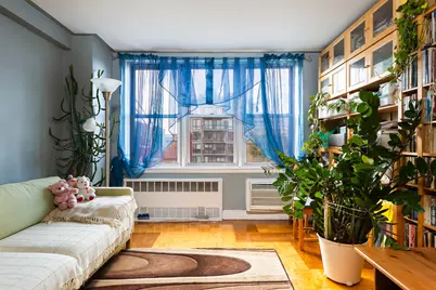 495 E 7th Street #6J, New York City, NY 11218 - Photo 3