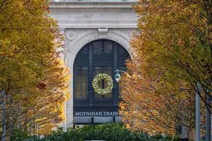 360 W 36th St., New York City, NY 10018 - Photo 17