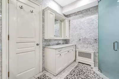 850 E 23rd Street #private house, New York City, NY 11210 - Photo 31