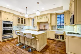 850 E 23rd St, New York City, NY 11210 - Photo 17