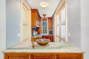 850 E 23rd St, New York City, NY 11210 - Photo 11