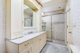 850 E 23rd St, New York City, NY 11210 - Photo 41