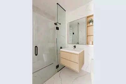 37-34 33rd Street #2-J, New York City, NY 11101 - Photo 3