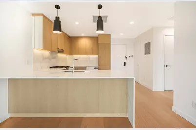 30-05 Vernon Boulevard #5-D, New York City, NY 11102 - Photo 3