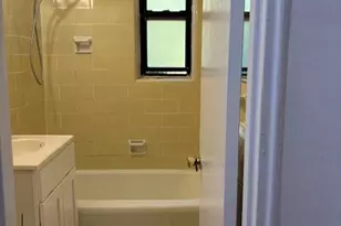 735 Kappock St, New York City, NY 10463 - Photo 9