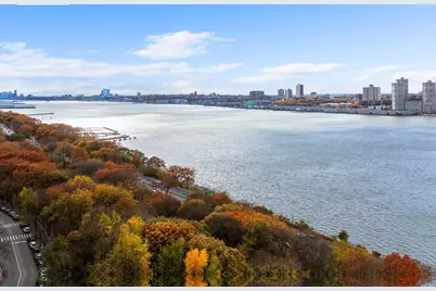 140 Riverside Drive #19HO, New York City, NY 10024 - Photo 3