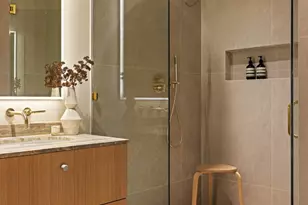 323 Clinton St, New York City, NY 11231 - Photo 21