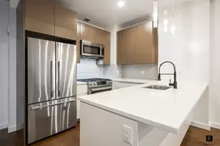 27-17 42nd Rd, New York City, NY 11101 - Photo 3