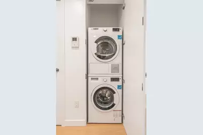 30-05 Vernon Boulevard #PH-A, New York City, NY 11102 - Photo 9