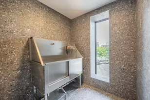 30-05 Vernon Blvd, New York City, NY 11102 - Photo 15