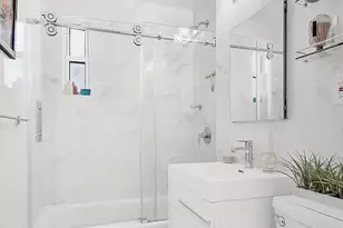 160 E 27th St, New York City, NY 10016 - Photo 7