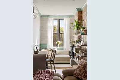 172 Schaefer Street, New York City, NY 11207 - Photo 3