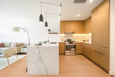 30-05 Vernon Boulevard #2-B, New York City, NY 11102 - Photo 3