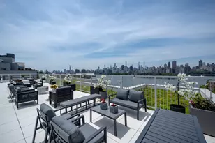 30-05 Vernon Blvd, New York City, NY 11102 - Photo 11