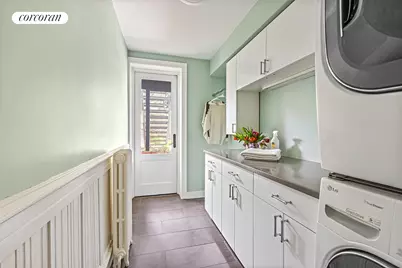 557 9th Street, New York City, NY 11215 - Photo 19