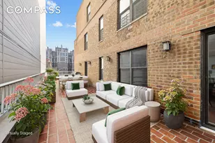 305 E 40th St, New York City, NY 10016 - Photo 5