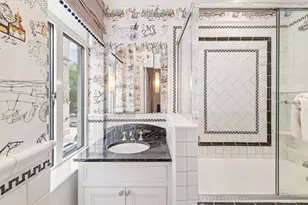 211 Central Prk W, New York, NY 10024 - Photo 11