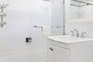 649 2nd Ave, New York City, NY 10016 - Photo 5