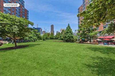 425 Main Street #14H, New York City, NY 10044 - Photo 21