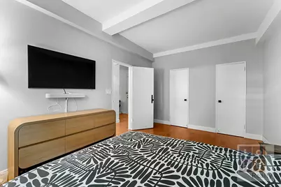 550 Grand Street #JGC, New York City, NY 10002 - Photo 9
