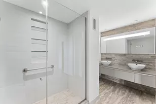 322 W 57th St, New York City, NY 10019 - Photo 9