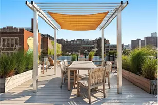 331 W 21st St, New York City, NY 10011 - Photo 5