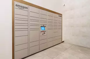 45-30 Pearson St, New York City, NY 11101 - Photo 15