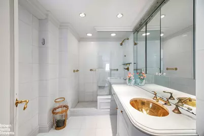 27 E 65th Street #9DE, New York City, NY 10065 - Photo 7