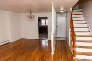 995 Warwick St, New York City, NY 11207 - Photo 5