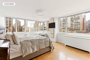 45 W 67th St, New York City, NY 10023 - Photo 7