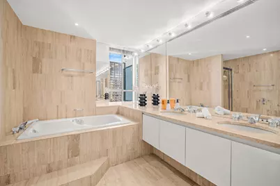 15 W 53rd Street #46AF, New York City, NY 10019 - Photo 11