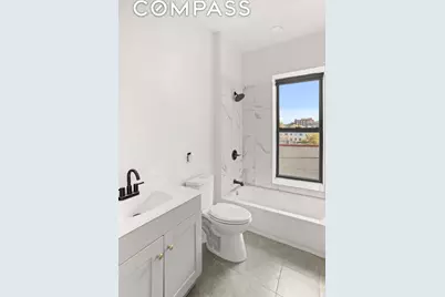 1042 Hall Place, New York City, NY 10459 - Photo 15