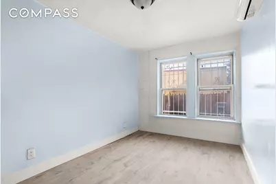 1042 Hall Place, New York City, NY 10459 - Photo 11
