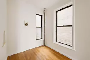 529 E 12th St, New York City, NY 10009 - Photo 7
