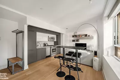 432 W 52nd Street #5B, New York City, NY 10019 - Photo 3