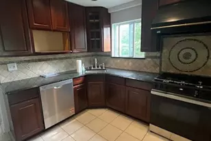 264 Ward Ave, New York City, NY 10304 - Photo 5