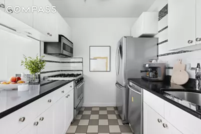 88 Greenwich Street #411, New York City, NY 10006 - Photo 5