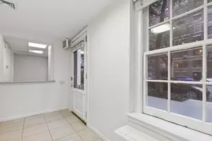 340 E 72nd St, New York City, NY 10021 - Photo 3