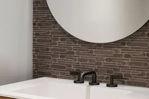 428 W 19th St, New York City, NY 10011 - Photo 9