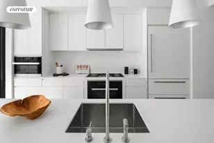 619 E 6th St, New York City, NY 10009 - Photo 5