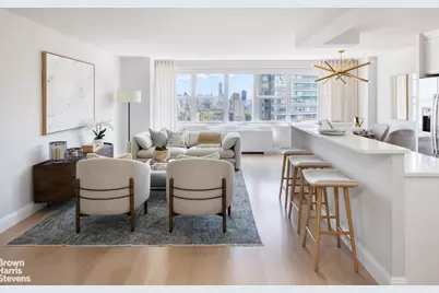 155 W 68th Street #2005, New York City, NY 10023 - Photo 3