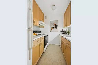 137 Barrow Street #5A, New York City, NY 10014 - Photo 5