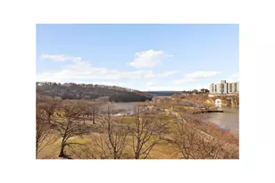 25 Indian Rd, New York City, NY 10034 - Photo 9