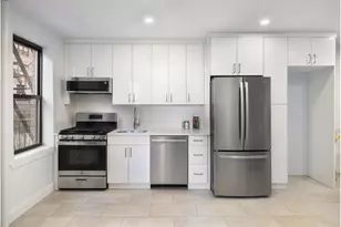 25 Indian Rd, New York City, NY 10034 - Photo 3