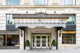 110 Central Park S, New York City, NY 10019 - Photo 17