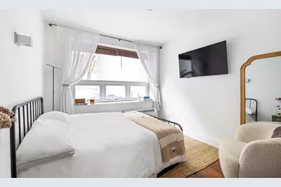 129 Metropolitan Avenue #1B, New York City, NY 11211 - Photo 5