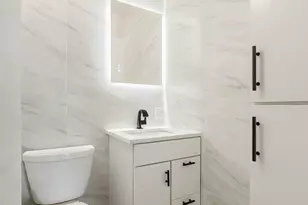 350 Albany St, New York City, NY 10280 - Photo 23