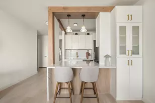 350 Albany St, New York City, NY 10280 - Photo 17