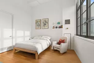 27-28 Thomson Ave, New York City, NY 11101 - Photo 5