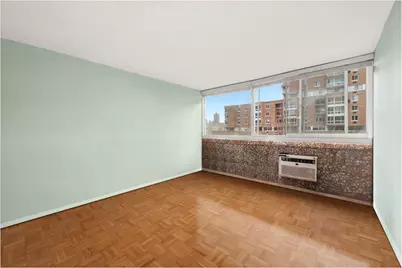 595 Main Street #815, New York City, NY 10044 - Photo 5